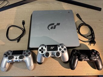 Playstation 4 Slim GT edition limited 1 TB + hry - 2