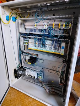 Rozvodná skriňa - 2