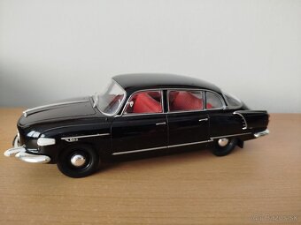 Predam modely aut 1:24.. - 2