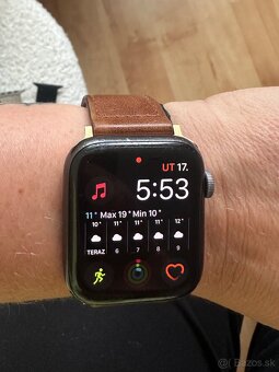 Apple Watch SE 44mm - 2