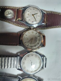 RUSKE ROZNE HODINKY - 2