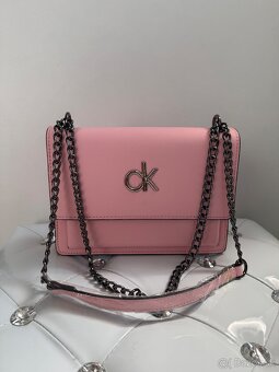calvin klein kabelka ruzova - 2