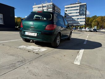 Peugeot 307 - 2