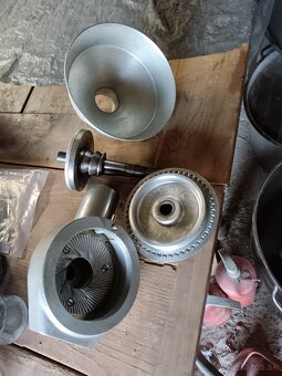 Mlynček na mak profi gastro - 2