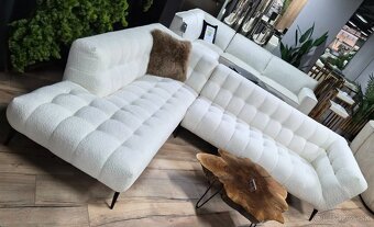 Biela presivana boucle sedacka - 2