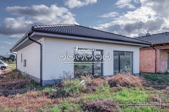 Novostavba 4-izbového rodinného domu v obci Slov.Nová Ves - 2