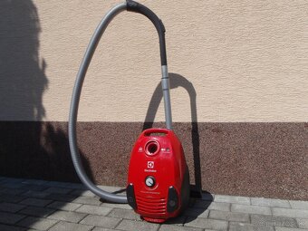 Vysávač Electrolux - 2