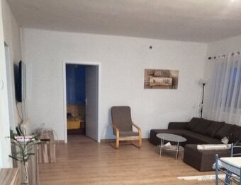 Predám sedačku v tvare U. - 2