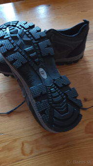 Predám pánske topánky,športové nohavice-pánske,dámske - 2