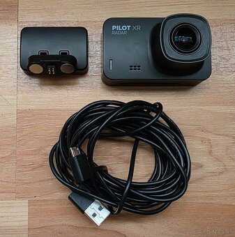 Niceboy PILOT XR Radar, 4k autokamera, na diely - 2