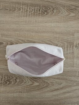 Burberry kozmetická taška - 2