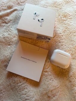AirPods 3 - 2