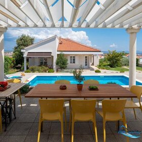 ☀ Šibenik (HR) – Moderná vila s krásnou záhradou a bazénom v - 2