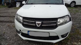 Dacia Sandero 1149 ccm 54kw rozpredám na náhradné diely - 2