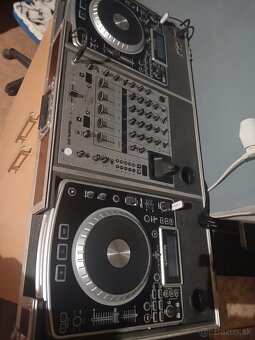 Predám Dj pult - 2