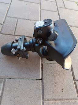 Predám ťažné zariadenie na nákladné auto, alebo traktor - 2