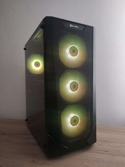 Herný a pracovný PC - Ryzen 5 3500x, RX 6600, 16GB 3200MHz - 2