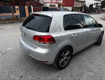 Golf 6 - 2