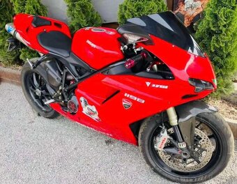 Ducati 1198 - 2