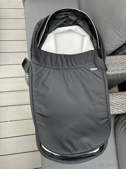 Vanička Thule urban glide 3/4 black čierna - 2