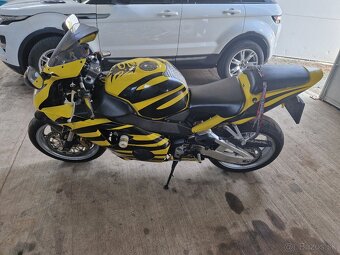 Honda 954 rr - 2