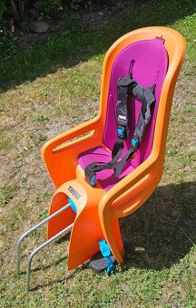 Thule detská sedačka + dva úchyty - 2