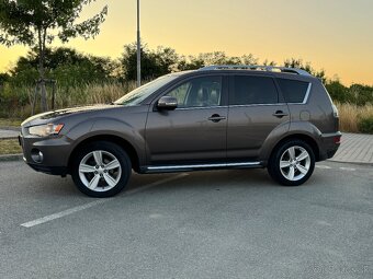 Predám Mitsubishi Outlander 2.2 DID - 2