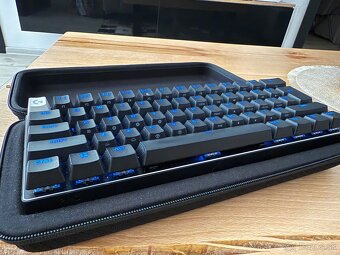 Logitech G PRO X 60 Lightspeed Gaming Keyboard, čierna - 2