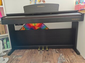 Klavír Kurzweil M90 - 2