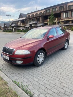 Na predaj: Škoda Octavia II 1.6 MPI – červená metalíza, seda - 2