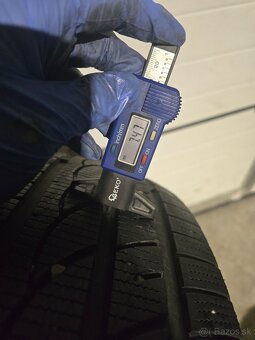Zimné Pneu Aplus 235/55 R19 - 2