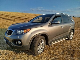 Predám Kia Sorento XM 2.2 CRDI 4x4 7 miestne - 2