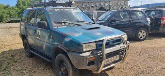 Nissan Terrano 2,7 TDI Camping BEZ KOROZIE ŚPANIELSKO - 2