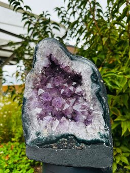 Prírodní minerál Geoda ametyst  vhodná aj ako darček na vian - 2