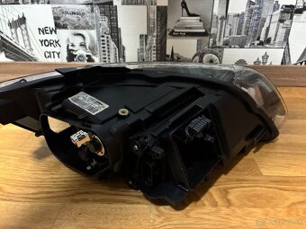 Světlomet q7 4l - 2