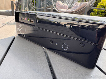 Počítač AMD Phenom II, 2GB - Bez HDD a OS - 2