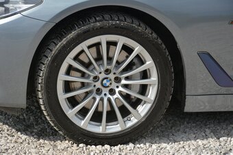 BMW rad 5 3.00 Drive, automat, koža, TopStav - 2
