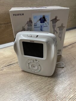FujiFilm instax square sq20 - 2