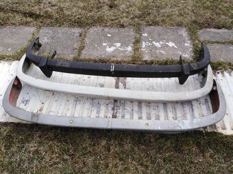 Nárazník škoda 100 120 - 2