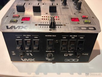 Mix BEHRINGER VMX300 - 2