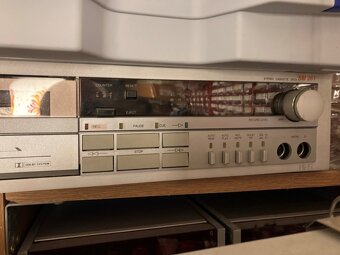 Kazetový magnetofón Tesla SM261 - 2