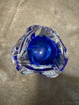 Hutné sklo popolník - 2