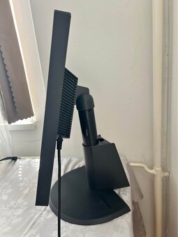 Lenovo ThinkVision monitor + cable - 2