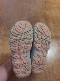 Loap sandále č.32 - 2