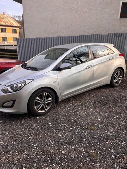 Hyundai i30, 1,6 benzin, len 57 400km - 2