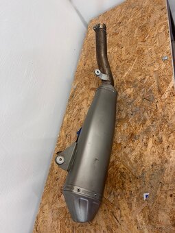 Yamaha Akrapovic Výfuk - 2