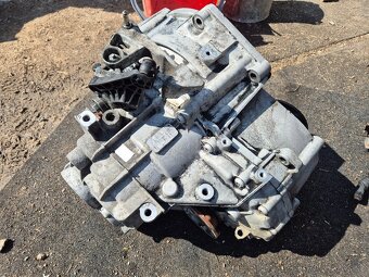 Predám 6q manuálna prevodovka 2.0TDI 103KW/125KW -VW GROUP- - 2