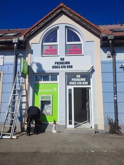 Obchodný priestor - prednádražie - 2