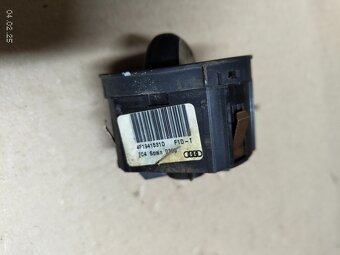 vypinac svetiel Audi A6 4F1941531D 20€ - 2