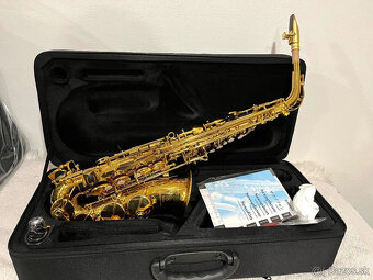 Predám nový alt saxofón Yamaha 380 YAS- komplet s príslušens - 2